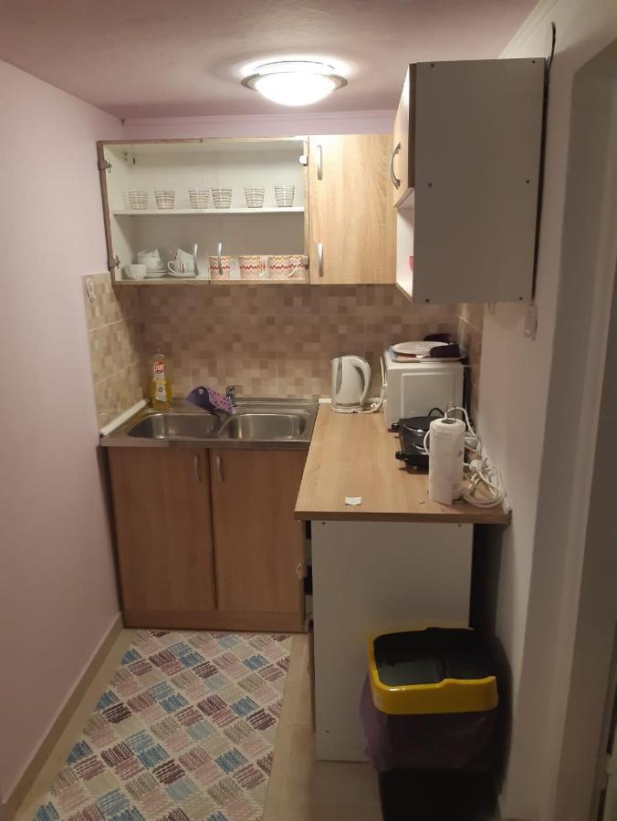 Studio Apartman Small Lili Popovaca 외부 사진