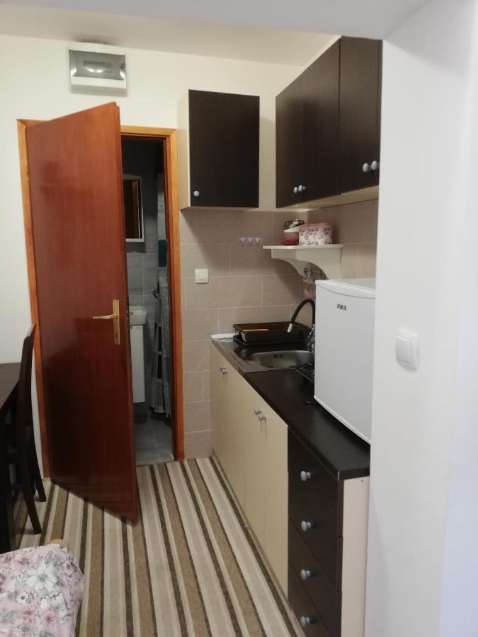 Studio Apartman Small Lili Popovaca 외부 사진